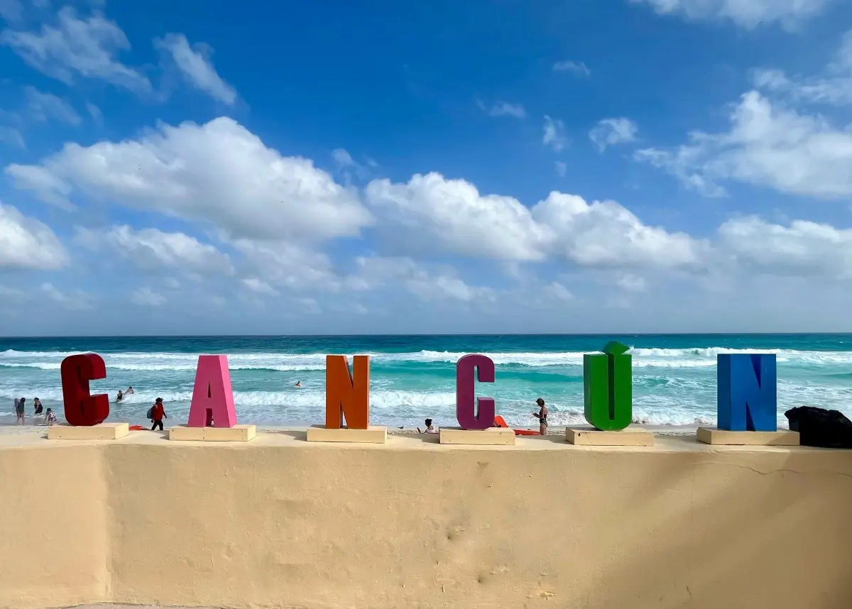Postcard from Cancún